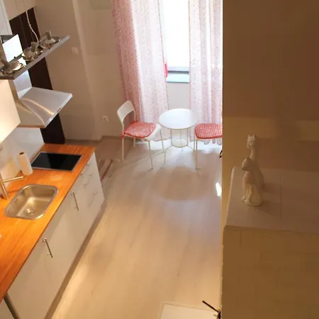 库比克公寓 公寓 *